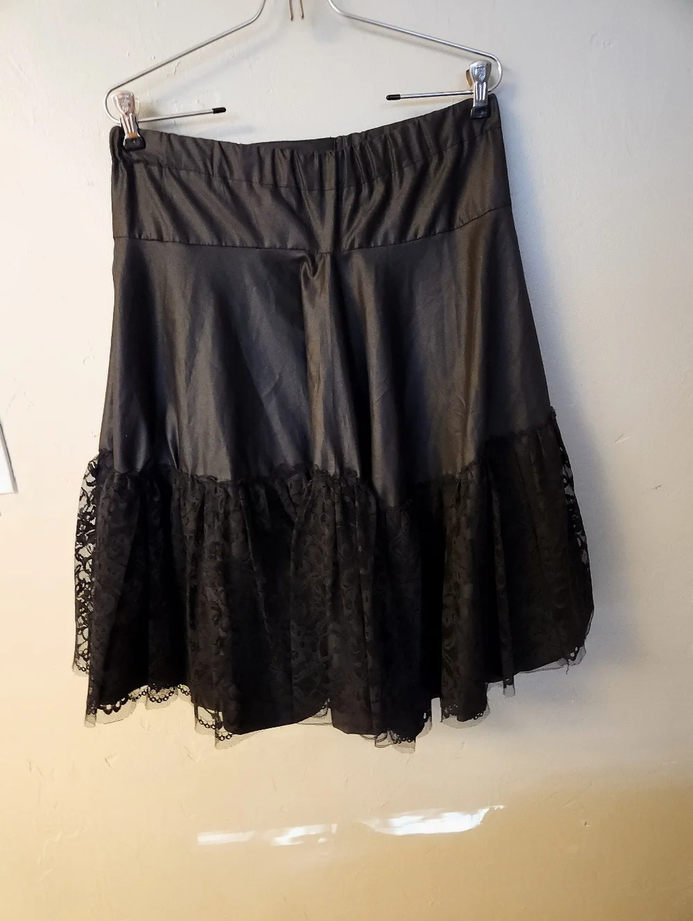 Vintage 1980's Lace Overlay Black Circle Skirt - Picture 8 of 8
